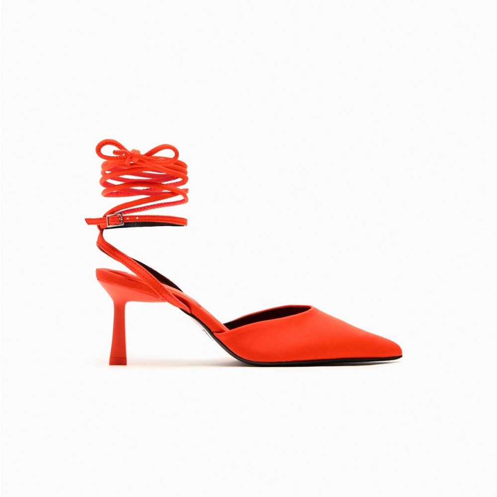 NWT Fabric heeled slingbacks Zara orange Barbie heels